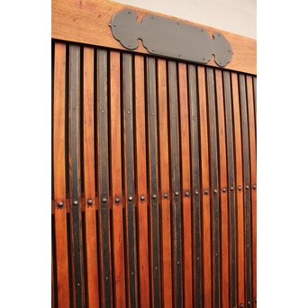 豪華鉄金具総欅格子蔵戸　W468Y 