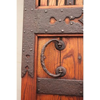 幅狭豪華鉄金具格子蔵戸　W469 