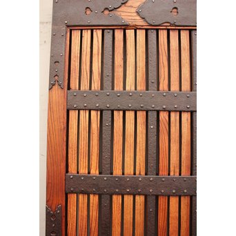 幅狭豪華鉄金具格子蔵戸　W469 