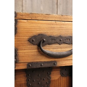 総桐多金具帳場箪笥　I375 