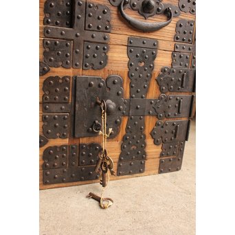 総桐多金具帳場箪笥　I375 