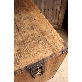 総桐多金具帳場箪笥　I375 