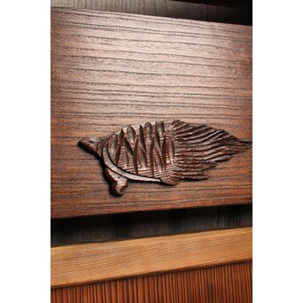 亀飾り柾目雪隠戸　B839 