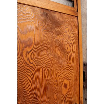 屋久杉系一枚板の雪隠戸　GD946 