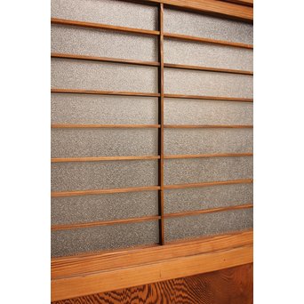 屋久杉系一枚板の雪隠戸　GD946 