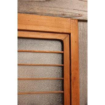 屋久杉系一枚板の雪隠戸　GD946 