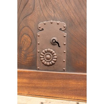 総欅一枚板の格子蔵戸　W483 