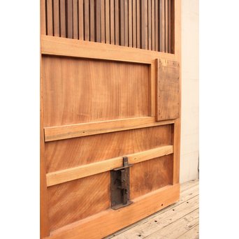 総欅一枚板の格子蔵戸　W483 