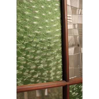 プレス緑色ガラスの建具　GD949 