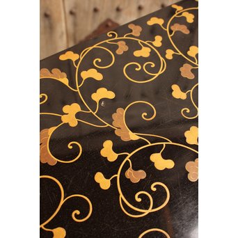 唐草蒔絵真台子　K341 