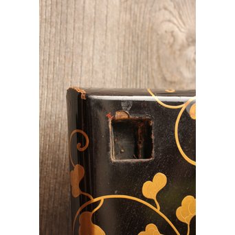 唐草蒔絵真台子　K341 