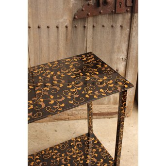 唐草蒔絵真台子　K341 