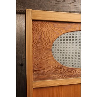 屋久杉と上柾目の松皮菱切り返し建具②　GD967 