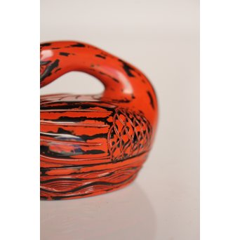 堆朱楊成 木彫根来塗雁形香合　K359 