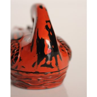 堆朱楊成 木彫根来塗雁形香合　K359 