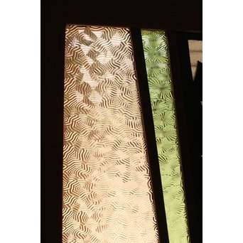 変則カット色ガラス建具　GD987 