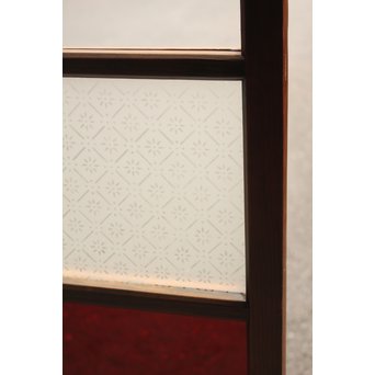 アップリケ/パッチワークガラス嵌め込み窓　GD992 