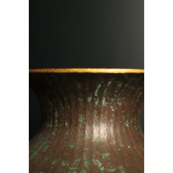 人間国宝　関谷四郎作　鍛金緑青線瓶　S2864 