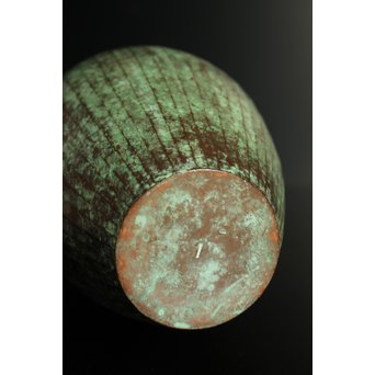 人間国宝　関谷四郎作　鍛金緑青線瓶　S2864 