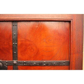 天地腰板巾着金具玉杢総欅格子蔵戸　W516Y 