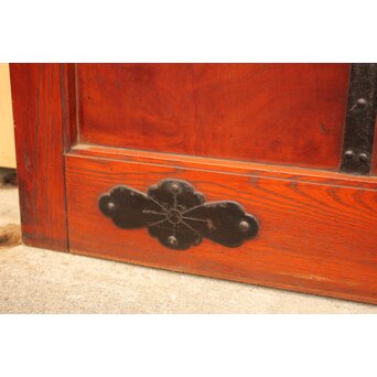 天地腰板巾着金具玉杢総欅格子蔵戸　W516Y 