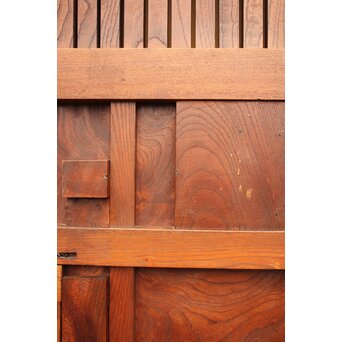 天地腰板巾着金具玉杢総欅格子蔵戸　W516Y 