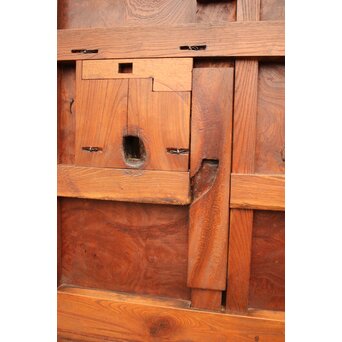 天地腰板巾着金具玉杢総欅格子蔵戸　W516Y 