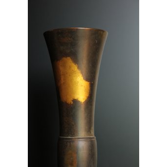 秦蔵六銘  塗金青銅立鼓式花瓶　S2880 