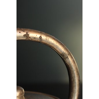 鎚目打出砲口ボウフラ型純錫急須　K403 