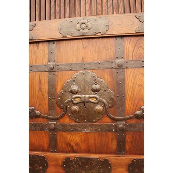 総欅重厚金具格子蔵戸　W523 