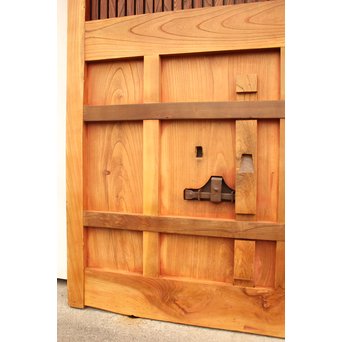 総欅重厚金具格子蔵戸　W523 