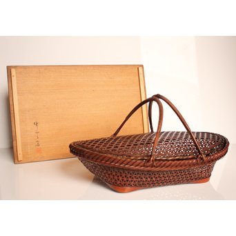 田辺竹雲斎造　盛物竹籠　S2887