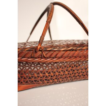 田辺竹雲斎造　盛物竹籠　S2887 