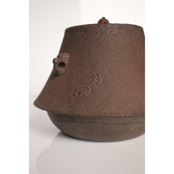 表千家十二世 惺斎好  富士型茶釜　K437 