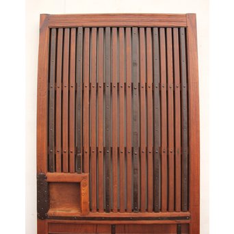 総欅鉄金具装飾の格子蔵戸　W532 