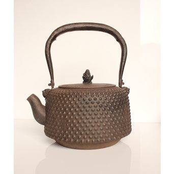 南部釜師造 大型座金付あられ鉄瓶　H477