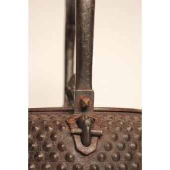 南部釜師造 大型座金付あられ鉄瓶　H477 