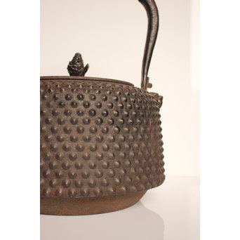 南部釜師造 大型座金付あられ鉄瓶　H477 