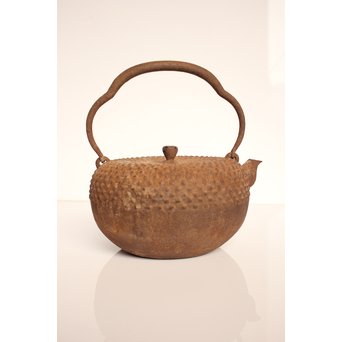 金澤鶴斎造　あられ鉄瓶　H478 