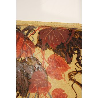 加山又造 鉄赤絵金銀彩 蔦文角皿　S2933 