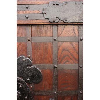 鉄尽総欅格子蔵戸　W535Y 