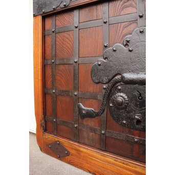 鉄尽総欅格子蔵戸　W535Y 