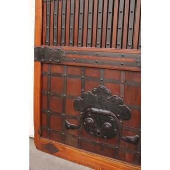 鉄尽総欅格子蔵戸　W535Y 