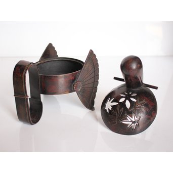 宮田藍堂 竜田川紋烏帽子型香炉　K550 