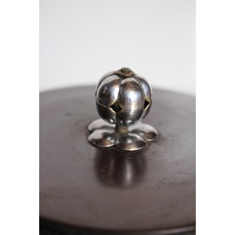 宝尽高盛銀象嵌 鉄瓶　K551 