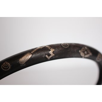 宝尽高盛銀象嵌 鉄瓶　K551 