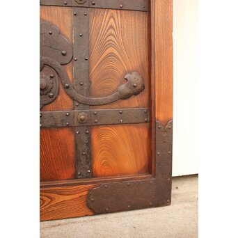 鉄金具総欅格子蔵戸　W552Y 