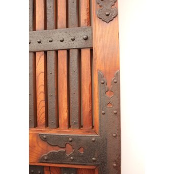 重厚鉄金具総欅格子蔵戸　W553 