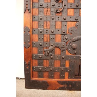 重厚鉄金具総欅格子蔵戸　W553 