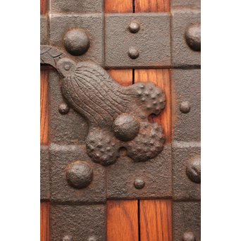 重厚鉄金具総欅格子蔵戸　W553 